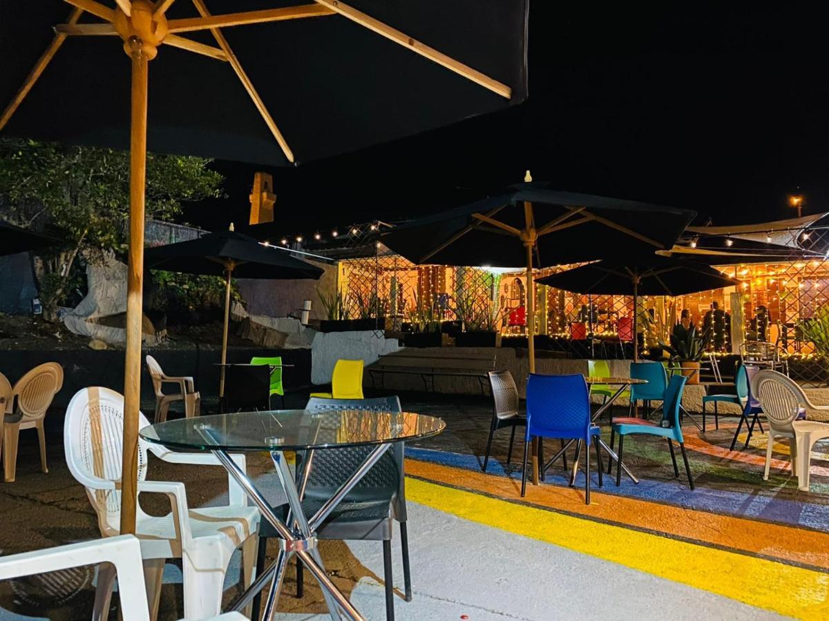 Club Aviva Guatavita - Hostel - Restaurante, Disco & Bar Dış mekan fotoğraf