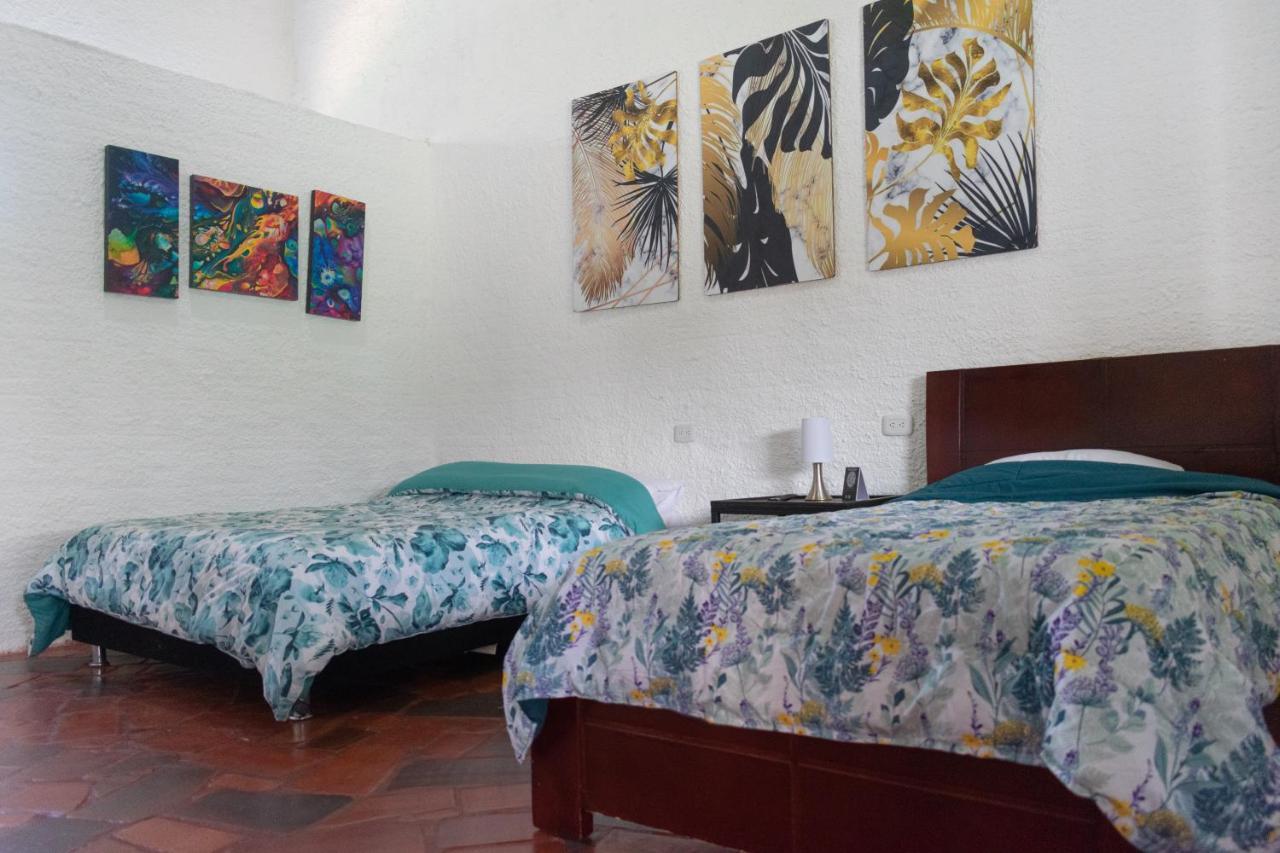 Club Aviva Guatavita - Hostel - Restaurante, Disco & Bar Dış mekan fotoğraf
